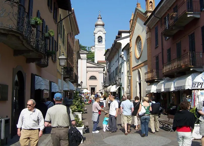 アパート Sonenga Panoramic Terrace メナッジョ