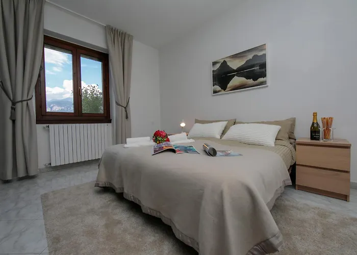 Sonenga Panoramic Terrace Apartmán Menaggio